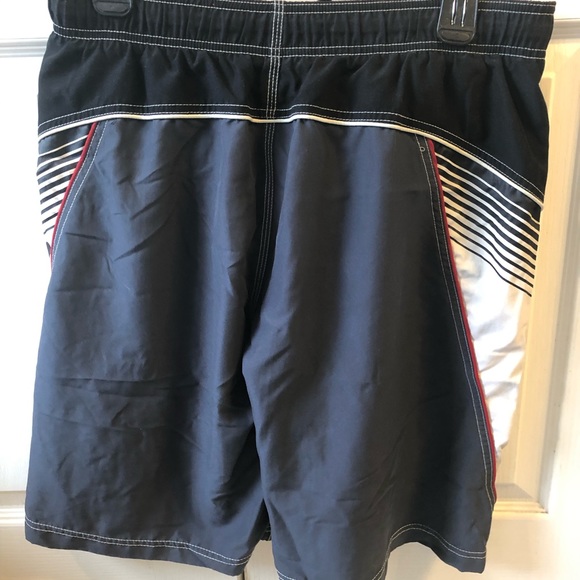 Speedo Board Shorts - Picture 2 of 3